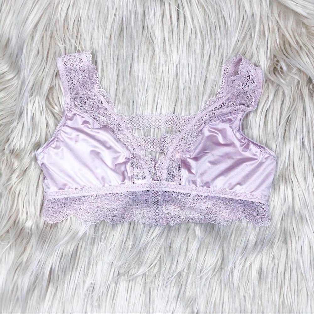 NWT VICTORIA’S SECRET BRALETTE